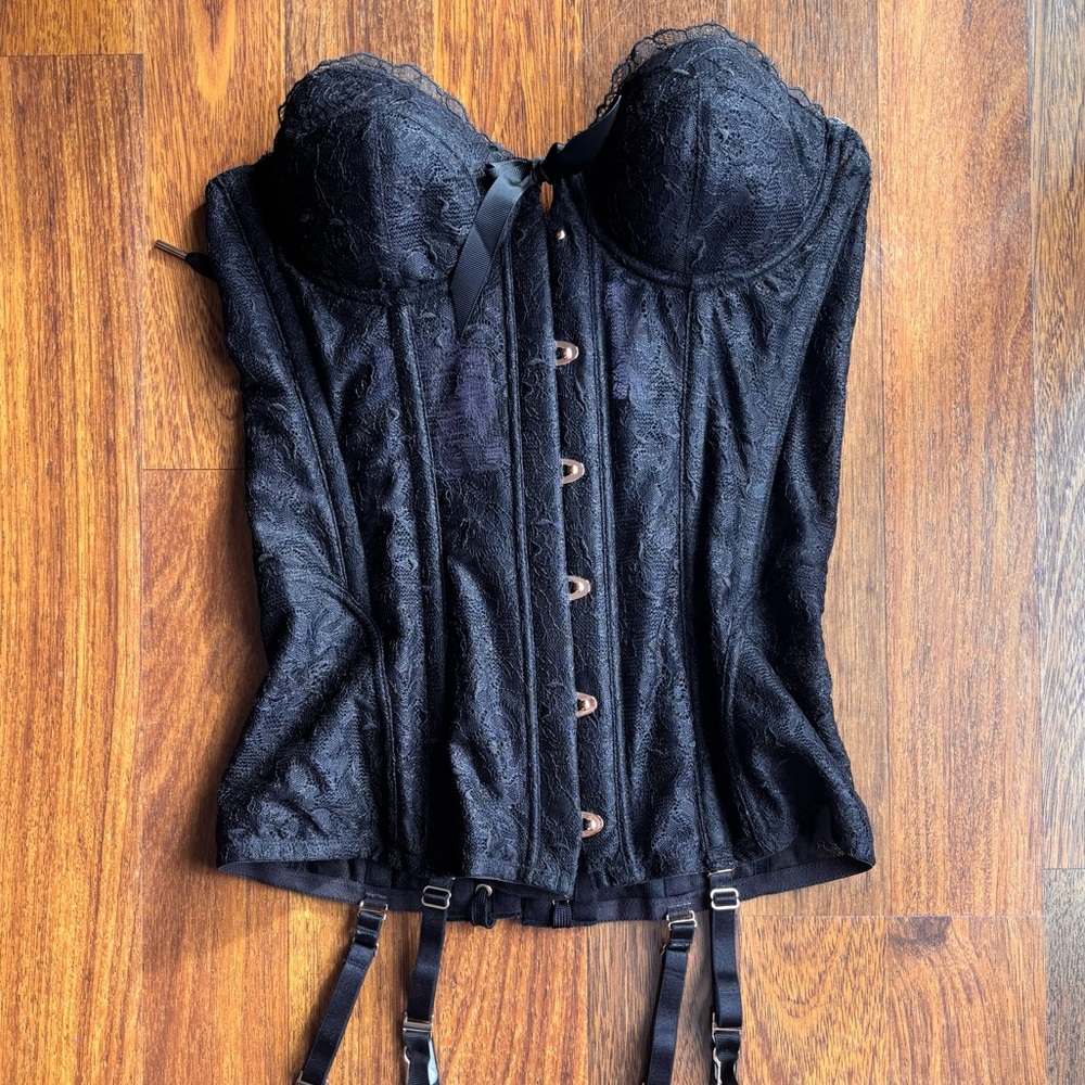 Savage X Fenty Black Lace Bustier Corset NWT